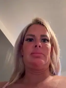anna kournikova online show from May 24, 2026, 7:14 pm