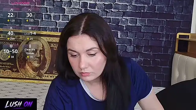 Snapshot of Realm_Of_Desire chatting on May 21, 2026, 5:43 pm Realm Of Desire online show from May 21, 2026, 5:43 pm