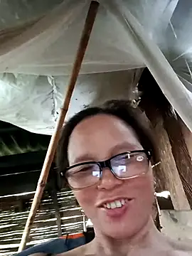 Tina6886 online show from April 4, 2026, 2:40 am