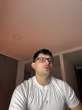 TroyeSavage online show from May 24, 2026, 10:48 am