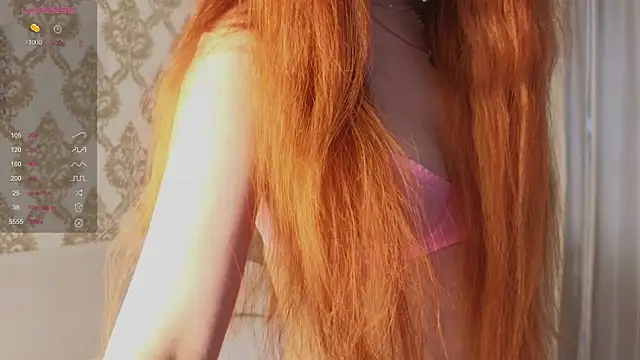foxy bloomm online show from June 15, 2026, 1:33 pm