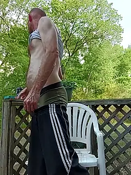 Fastrunner10 online show from April 11, 2026, 9:29 pm