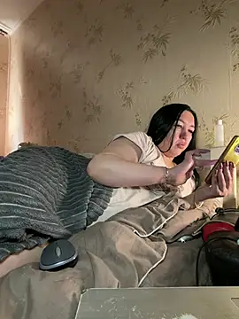 Besthot 2026 online show from March 22, 2026, 10:28 am