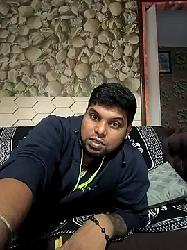 kamasutra012345 online show from May 9, 2026, 7:12 am