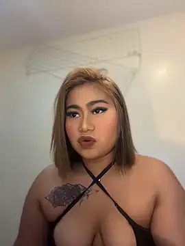 parker pixie online show from June 12, 2026, 2:04 pm