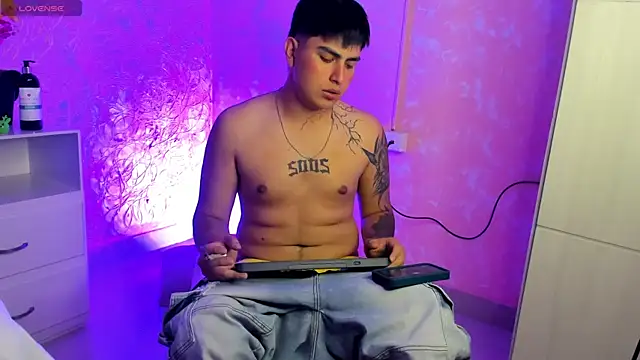 ThomasThundr online show from March 28, 2026, 3:40 am