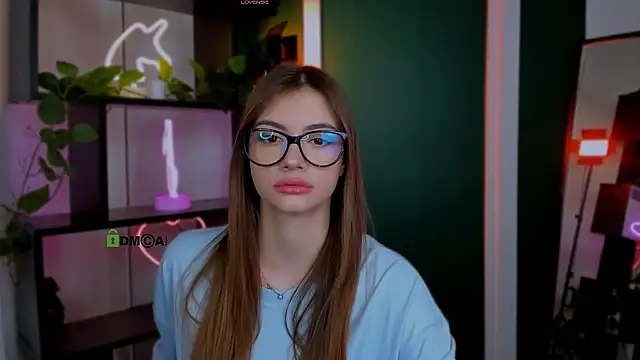 mia bamby1 online show from April 1, 2026, 5:20 am