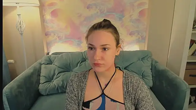 Snapshot of MirageAnn chatting on April 28, 2026, 11:25 am MirageAnn online show from April 28, 2026, 11:25 am