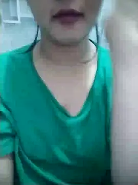 Snapshot of Chandrika_Yadav chatting on May 19, 2026, 8:43 am Chandrika Yadav online show from May 19, 2026, 8:43 am