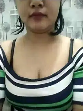 Snapshot of Chandrika_Yadav chatting on May 28, 2026, 9:28 am Chandrika Yadav online show from May 28, 2026, 9:28 am