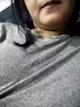 Snapshot of Chandrika_Yadav chatting on June 13, 2026, 7:34 pm Chandrika Yadav online show from June 13, 2026, 7:34 pm