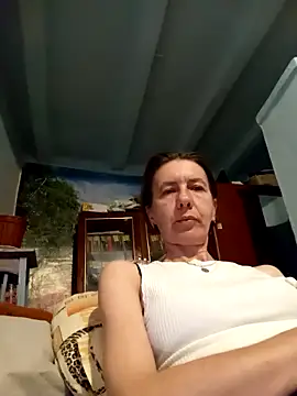 Tania9876 online show from April 23, 2026, 6:31 pm