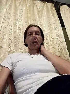 Snapshot of Tania9876 chatting on June 5, 2026, 6:57 pm Tania9876 online show from June 5, 2026, 6:57 pm