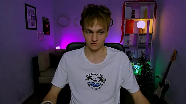 john lik online show from March 28, 2026, 4:52 pm