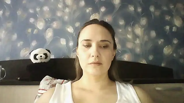 Alisa07qw online show from March 30, 2026, 4:58 am