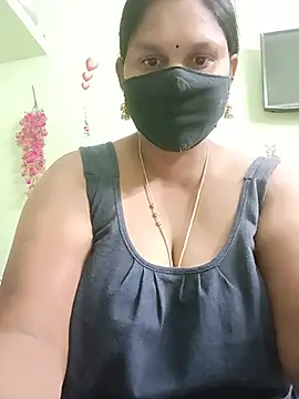 Snapshot of telugutanuja_ chatting on July 20, 2026, 6:32 pm telugutanuja online show from July 20, 2026, 6:32 pm