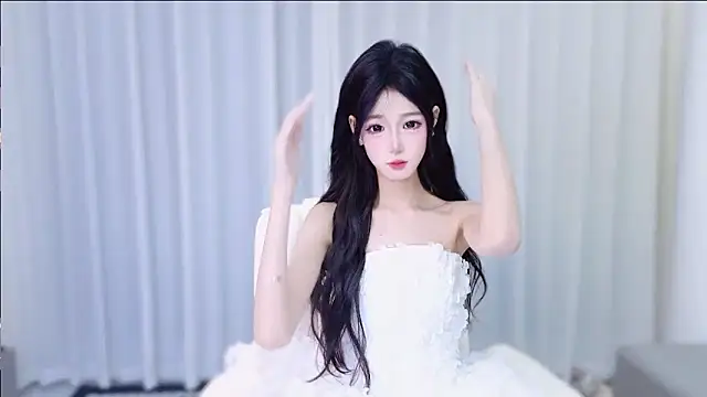 Tiantian9191 online show from May 24, 2026, 1:44 pm