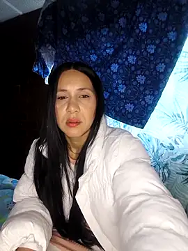 Camillemonroe  online show from March 17, 2026, 12:52 pm