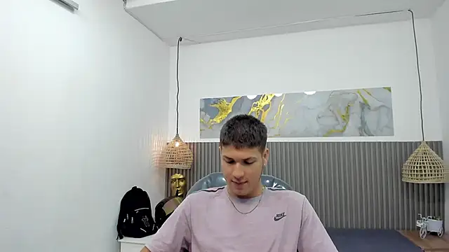 AlessandroFranco online show from March 20, 2026, 3:35 pm