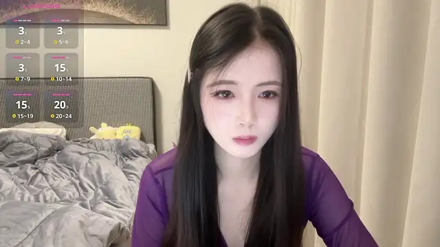 Snapshot of yaoyao-999 chatting on May 15, 2026, 8:56 am yaoyao-999 online show from May 15, 2026, 8:56 am