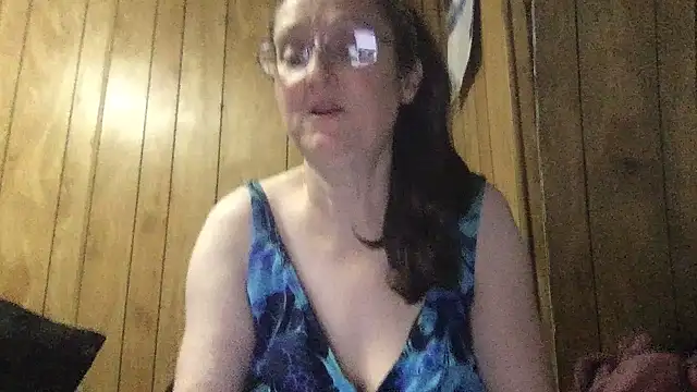 milfmichelle69 online show from May 26, 2026, 2:04 pm
