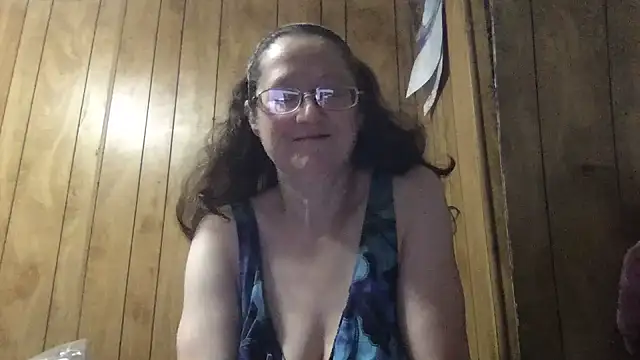 Snapshot of milfmichelle69 chatting on July 23, 2026, 4:36 pm milfmichelle69 online show from July 23, 2026, 4:36 pm