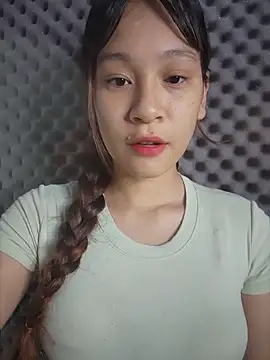 Snapshot of -Hicici- chatting on July 25, 2026, 12:07 am -Hicici- online show from July 25, 2026, 12:07 am