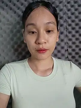 Snapshot of -Hicici- chatting on June 25, 2026, 12:41 am -Hicici- online show from June 25, 2026, 12:41 am