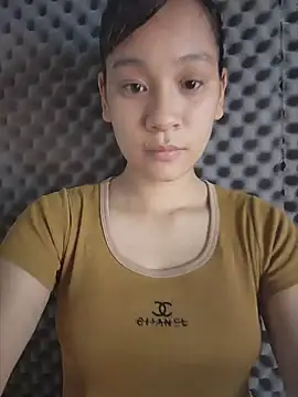 Snapshot of -Hicici- chatting on July 23, 2026, 10:12 am -Hicici- online show from July 23, 2026, 10:12 am