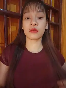 Snapshot of -Hicici- chatting on July 26, 2026, 12:06 am -Hicici- online show from July 26, 2026, 12:06 am