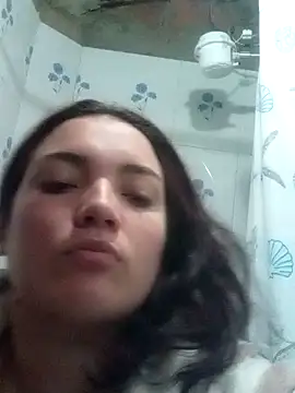 Snapshot of rose_0480 chatting on April 3, 2026, 5:58 am rose 0480 online show from April 3, 2026, 5:58 am