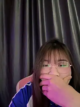 Cum-withyou online show from May 4, 2026, 6:49 am