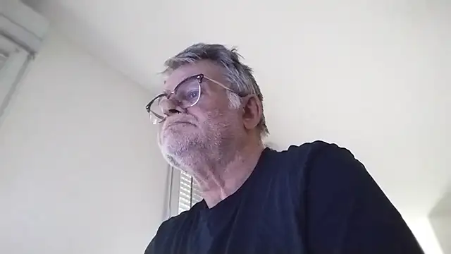 Snapshot of oura chatting on May 16, 2026, 6:23 am oura online show from May 16, 2026, 6:23 am