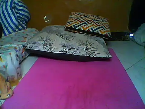 mother899 online show from April 10, 2026, 8:43 am