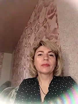 NataLilu826 online show from May 7, 2026, 7:23 am