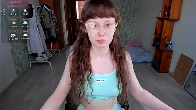 Snapshot of NikiCozy chatting on July 24, 2026, 2:24 pm NikiCozy online show from July 24, 2026, 2:24 pm