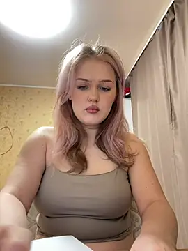 keeeessyyy online show from April 7, 2026, 1:35 pm