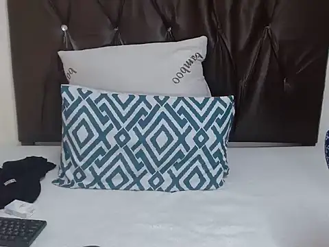 Thickleex22 online show from March 12, 2026, 7:23 am