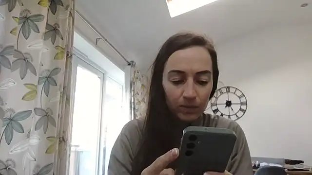 Snapshot of SportyBella_91 chatting on March 13, 2026, 7:24 am SportyBella 91 online show from March 13, 2026, 7:24 am