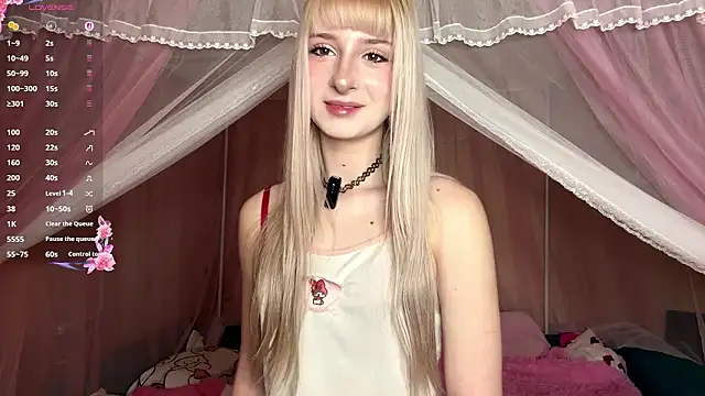 OnlyEva1 online show from March 19, 2026, 9:09 am