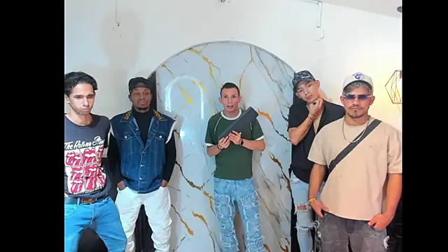 Blessed group online show from March 11, 2026, 2:27 am