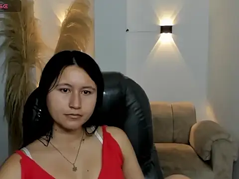 isabella grace18 online show from April 15, 2026, 1:15 pm