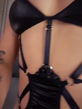 LolliePopsXXX online show from April 15, 2026, 1:04 pm