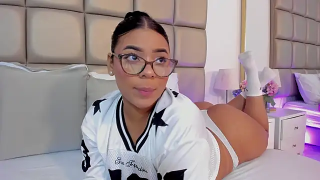 lilly williamss online show from March 28, 2026, 3:29 am