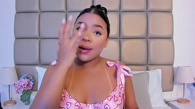 lilly williamss online show from May 7, 2026, 8:34 pm