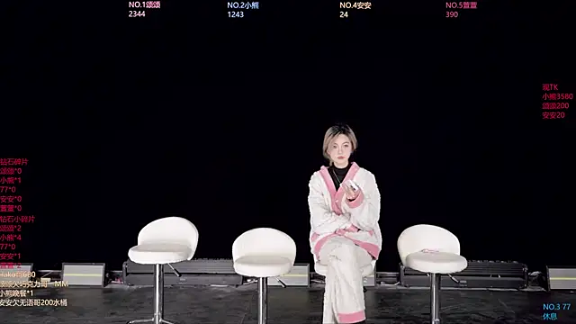 prettygirls-001 online show from April 1, 2026, 4:25 am