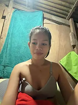 Snapshot of chinny1112 chatting on April 30, 2026, 4:14 pm chinny1112 online show from April 30, 2026, 4:14 pm