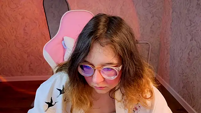 Aleks-caster online show from April 15, 2026, 9:26 am