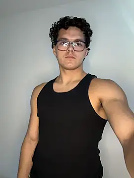Snapshot of Caleb-Sweats chatting on May 25, 2026, 7:45 pm Caleb-Sweats online show from May 25, 2026, 7:45 pm