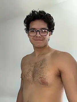 Snapshot of Caleb-Sweats chatting on May 26, 2026, 6:06 pm Caleb-Sweats online show from May 26, 2026, 6:06 pm